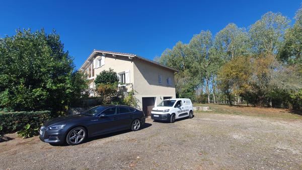 MAISON 4 Chambres sur 1 Hectare MAISON 4 Chambres sur 1 Hectare
