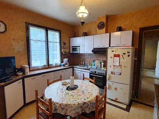 MAISON 4 Chambres sur 1 Hectare MAISON 4 Chambres sur 1 Hectare