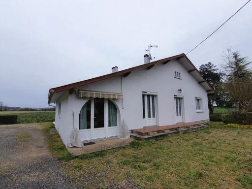 MAISON 4 Chambres sur 1 Hectare MAISON 4 Chambres sur 1 Hectare