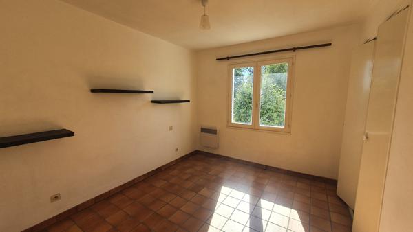 MAISON 4 Chambres sur 1 Hectare MAISON 4 Chambres sur 1 Hectare
