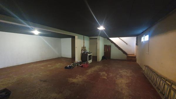 MAISON 4 Chambres sur 1 Hectare MAISON 4 Chambres sur 1 Hectare