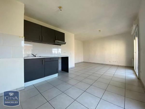 Appartement à louer 3 pièces 61.86m² Arles (13200)