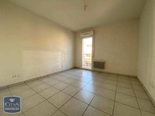 Appartement à louer 3 pièces 61.86m² Arles (13200)