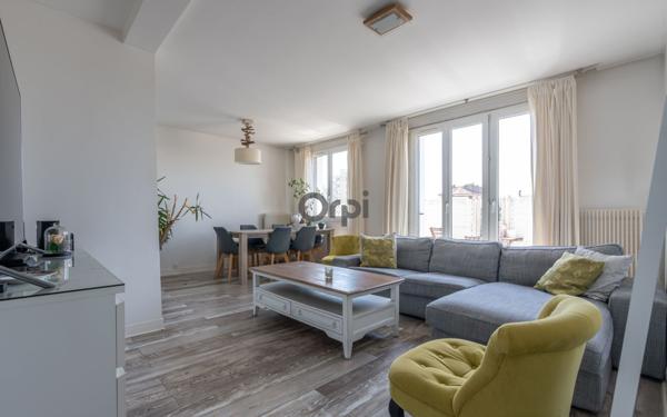 Appartement à vendre    3 pièces • 62,85 m2 Maisons-Alfort