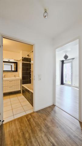 Appartement Noisy Le Sec / Montreuil 3 pièces avec terrasse et balcon de 68.46 m2