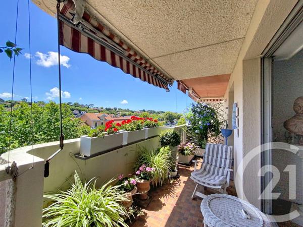 Appartement T3 à vendre  3 pièces - 60,37 m 2   ARCACHON  - 33