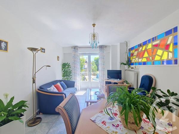 Appartement T3 à vendre  3 pièces - 60,37 m 2   ARCACHON  - 33