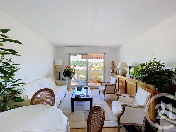 Appartement T3 à vendre  3 pièces - 60,37 m 2   ARCACHON  - 33
