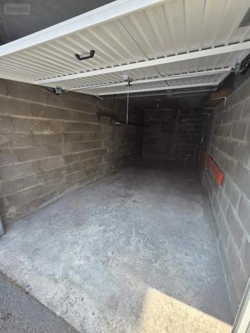 Location - Garage et parking Tours 37000 1 pièce 13 m 2