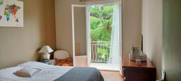 Maison  9 pièces 235 m2