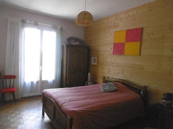 Maison  9 pièces 235 m2