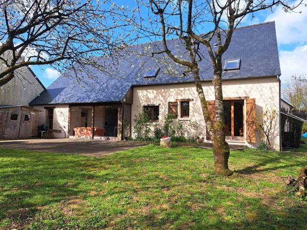 Maison à vendre à Ombrée d'Anjou dans le Maine-et-Loire (49420), ref : 076/2755-DIA