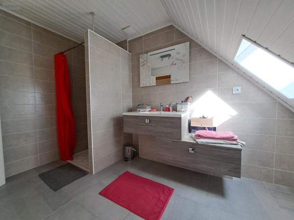 Maison à vendre à Ombrée d'Anjou dans le Maine-et-Loire (49420), ref : 076/2755-DIA