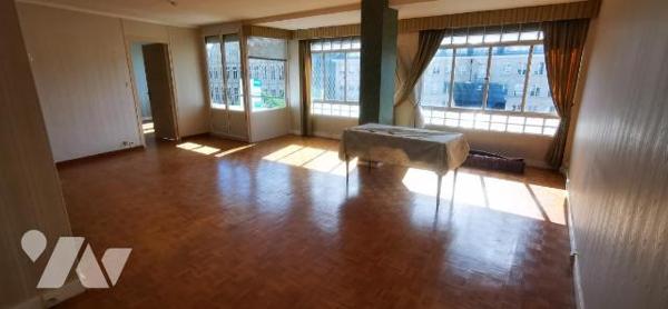 Appartement de type IV en centre-ville