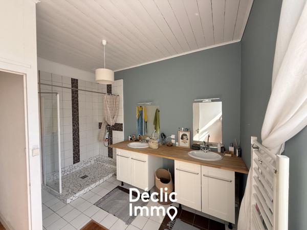 Vente maison de village La gaconniere, 112m² 5 pièces 270 400€ Charente-maritime