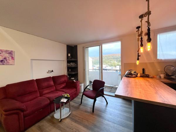 Appartement à vendre T2 rénové avec balcon LOURDES (65)