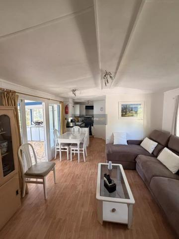 Vente                                                      Terrain
                        
                                         300 m2                     à Fréjus