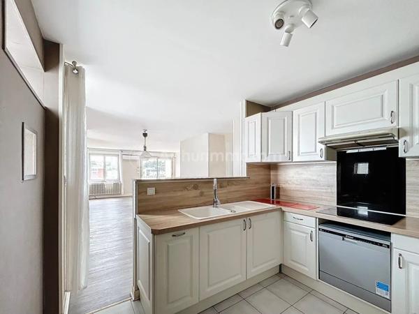 Vente Appartement 4 pièces 82 m2 à Clermont-Ferrand