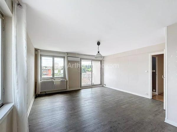 Vente Appartement 4 pièces 82 m2 à Clermont-Ferrand