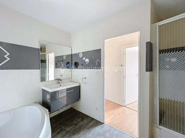 Vente Appartement 4 pièces 82 m2 à Clermont-Ferrand