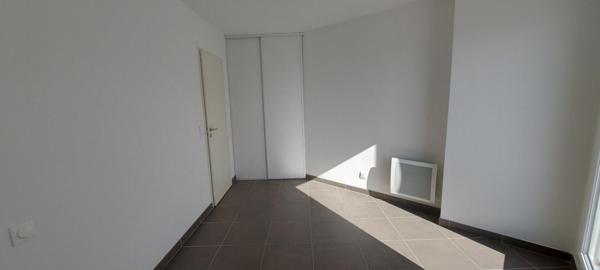 30.GARD.NIMES. Magnifique appartement de 69 m² avec terrasse de  42 m² dans résidence hautement sécurisée quartier Hoche