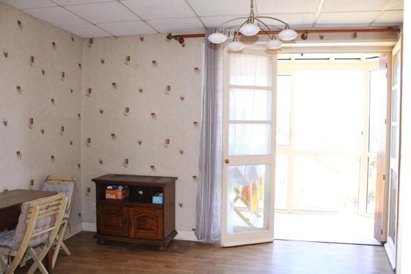 Langogne maison avec jardin et garage