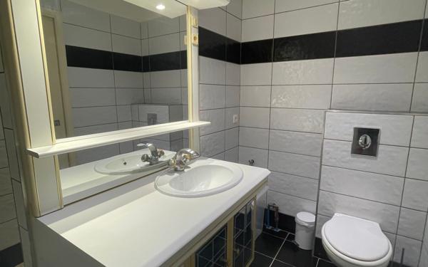 Appartement à louer    2 pièces •  Algrange