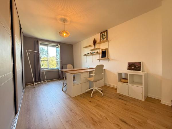 Maison et T1 indépendant / Villevieux / 7 pièces / 4 chambres / 162 m²