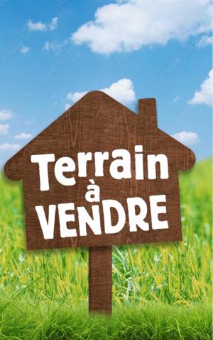 Terrain à CHAMPAGNOLE, 39300 - 730m²