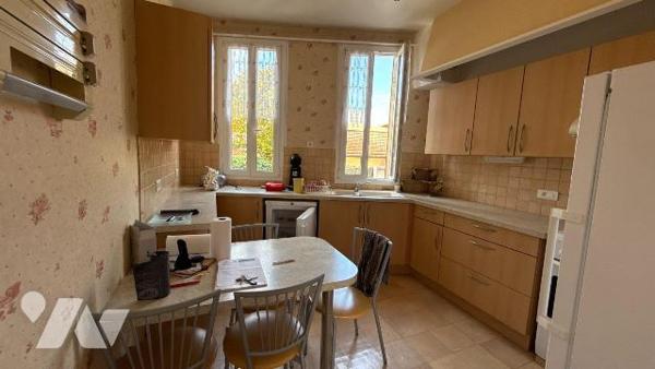 Appartement T4 à vendre à Saint-Memmie

Au c?ur de Saint-Memmie, nous vous proposons cet appa...