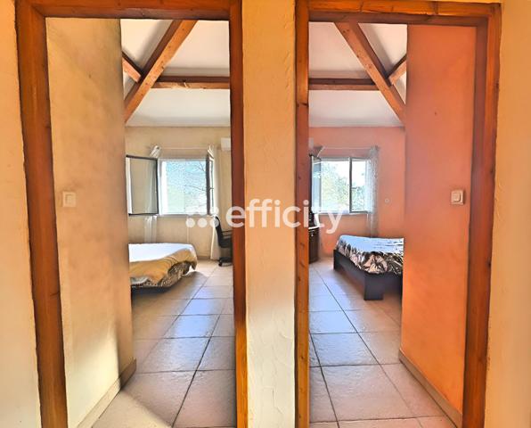 Maison 5 pièces - 160 m² Exclusivité efficity