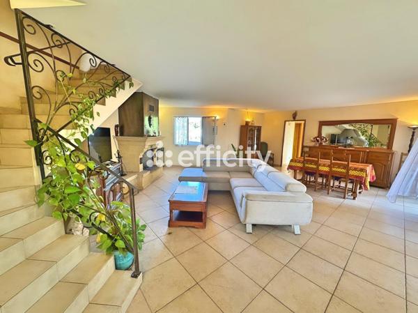 Maison 5 pièces - 160 m² Exclusivité efficity