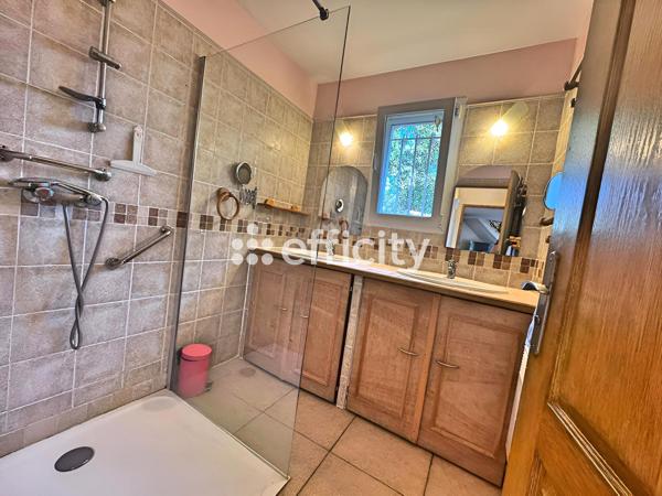 Maison 5 pièces - 160 m² Exclusivité efficity