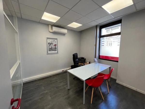 Bureau à louer à Tournon-sur-Rhône (07300)