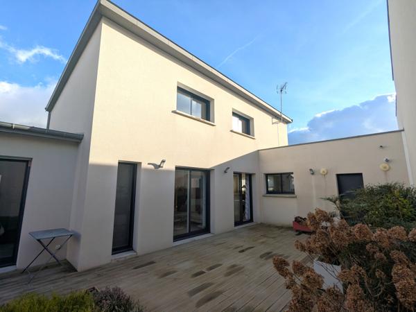 La Mézière (35520) Maison 6p La Mézière