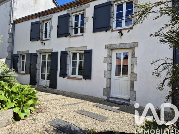 Maison à vendre 6 pièces 186 m² Moncoutant-sur-Sèvre