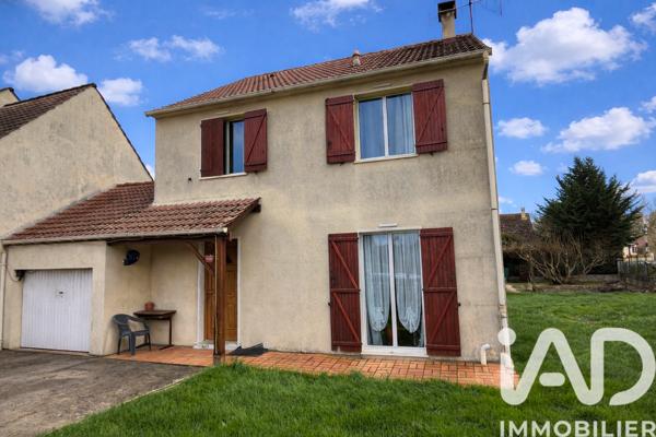 Maison à vendre 4 pièces 105 m² Étampes-sur-Marne