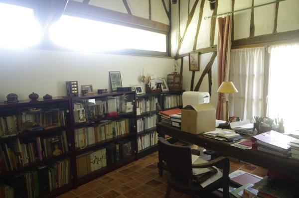 à VENDRE  ensemble immobilier de charme sur 3646 m² de terrain.