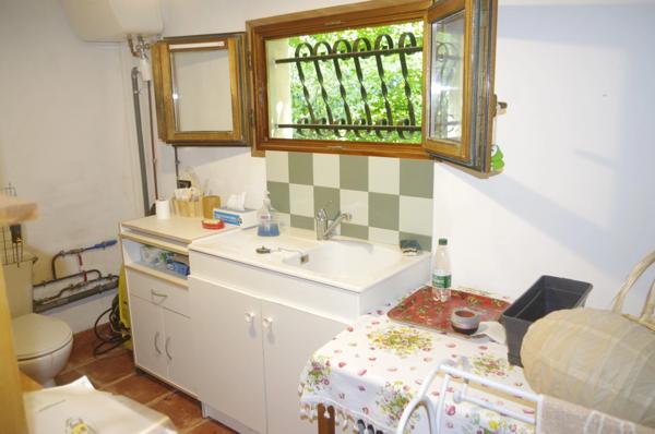 à VENDRE  ensemble immobilier de charme sur 3646 m² de terrain.
