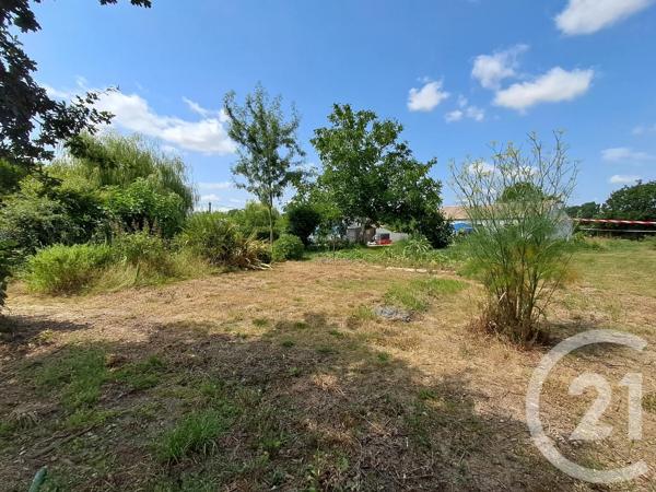 Terrain à vendre  800 m 2   TALMONT ST HILAIRE  - 85