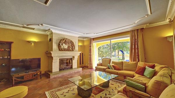 Maison 9 pièces - 420 m² Bien prestige