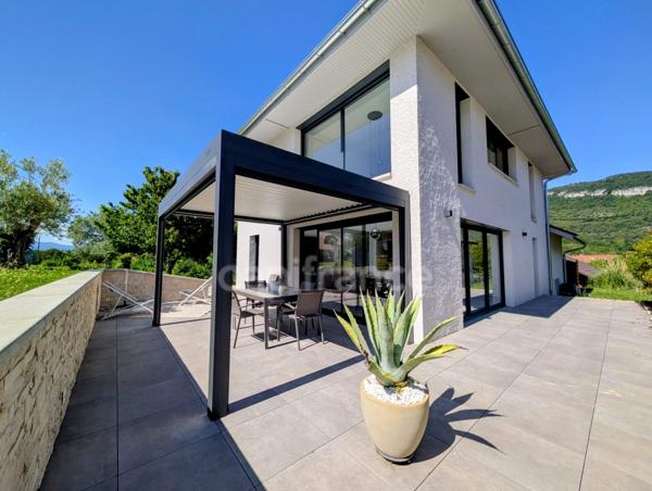 Maison récente à vendre 4 pièces de 123m2