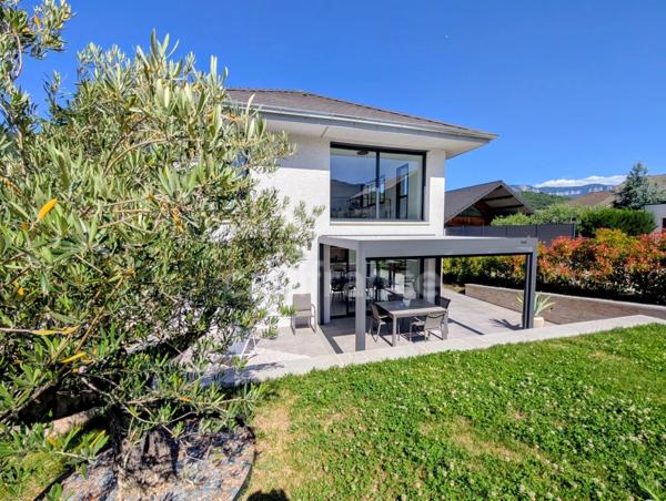 Maison récente à vendre 4 pièces de 123m2