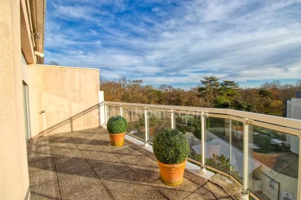 Appartement à vendre 6 pièces Hyper centre- Dernier étage – Terrasse panoramique LA ROCHELLE (17)