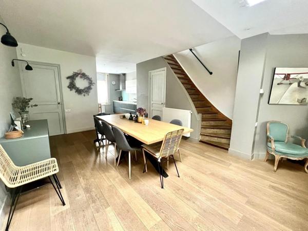 Maison à LINSELLES, 59126 - 5 pièces 120m²