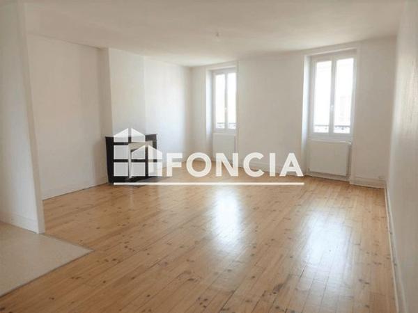 Location Appartement 2 pièces 57.3 m² - 39 RUE MULSANT Roanne 42300