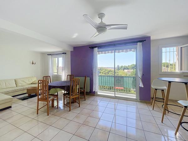 Appartement Manosque, 3 pièces, 78 m2 habitables, avec loggia, balcon et double garage