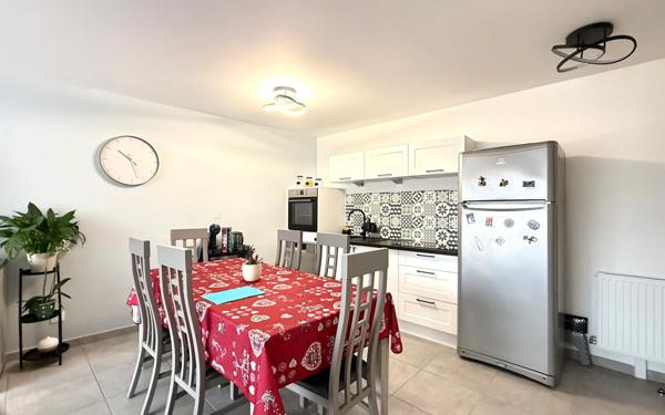 Appartement à vendre    3 pièces • 65,66 m2 Orléans