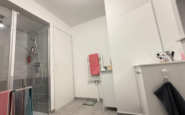 Appartement à vendre    3 pièces • 65,66 m2 Orléans