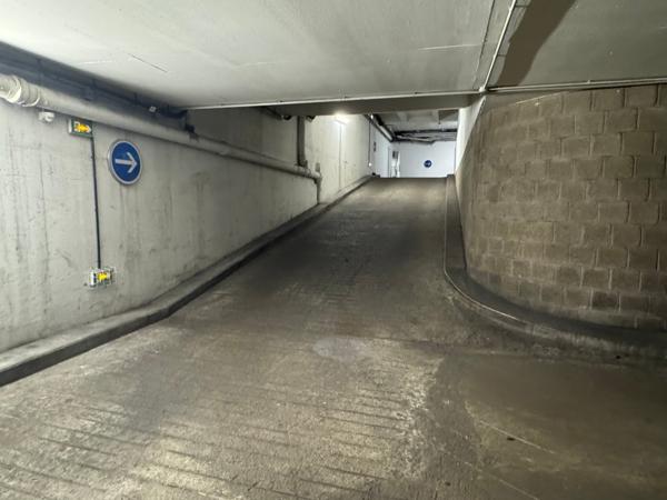 Parking/box · Vente Paris (75014) 12m²